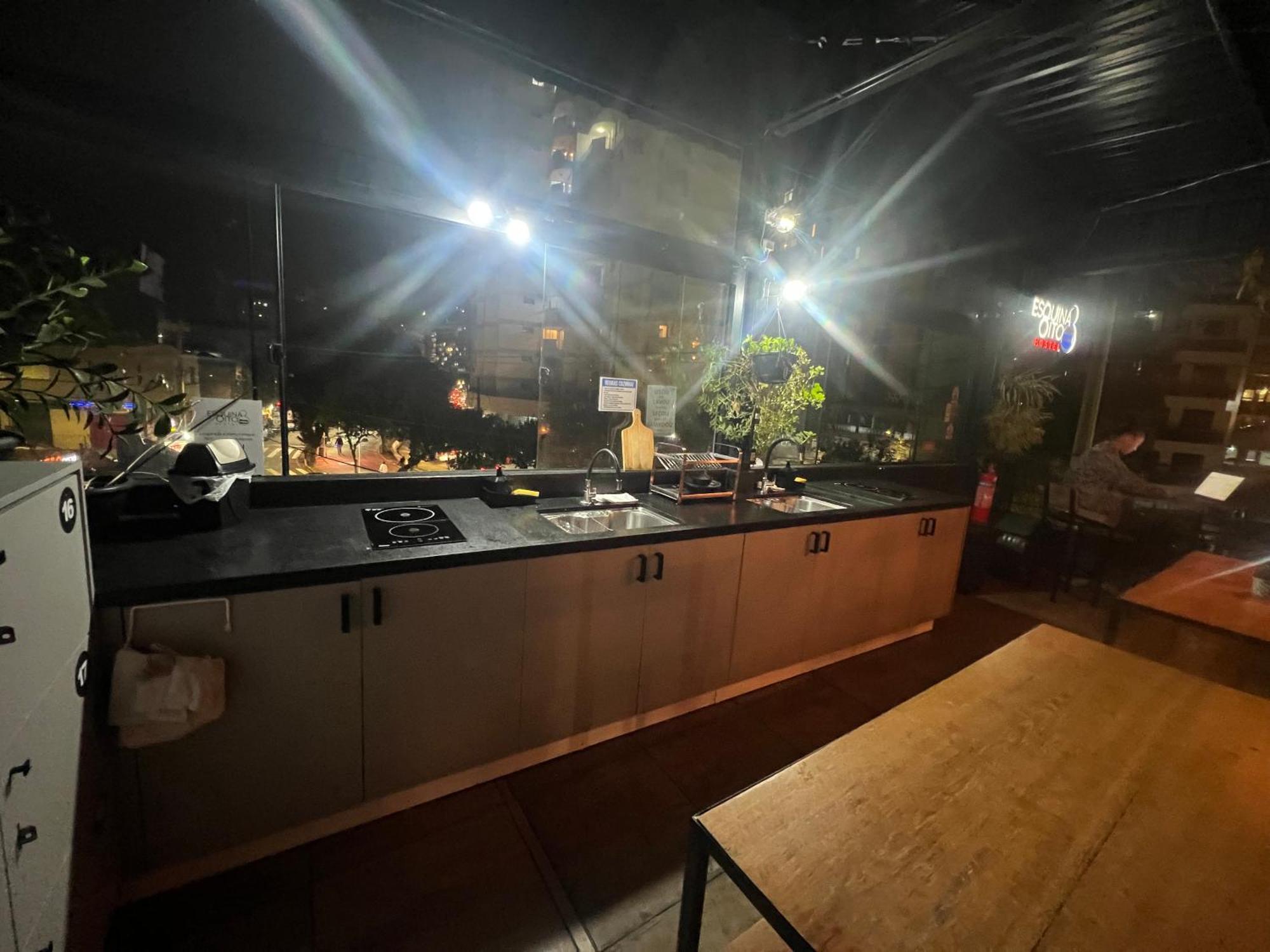 Esquina 8 Suites Confort & Hostel - Florianopolis — Photos 1